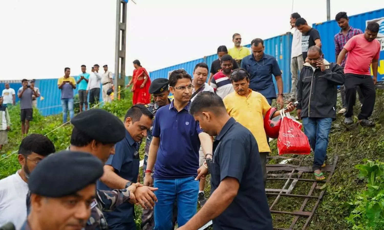 Railway minister announces enhanced Ex-Gratia of Rs 10 lakh for victims’ kin