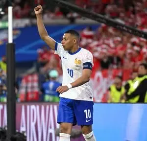 Euro 2024: France triumphs over Austria even as Mbappe suffers injury