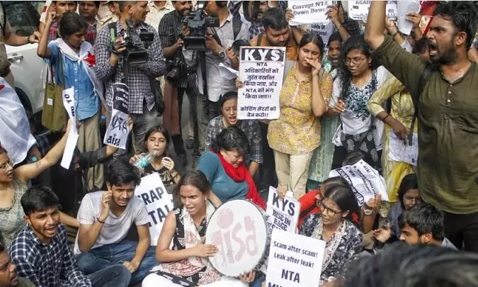 NEET, NET irregularities: student unions continues protest