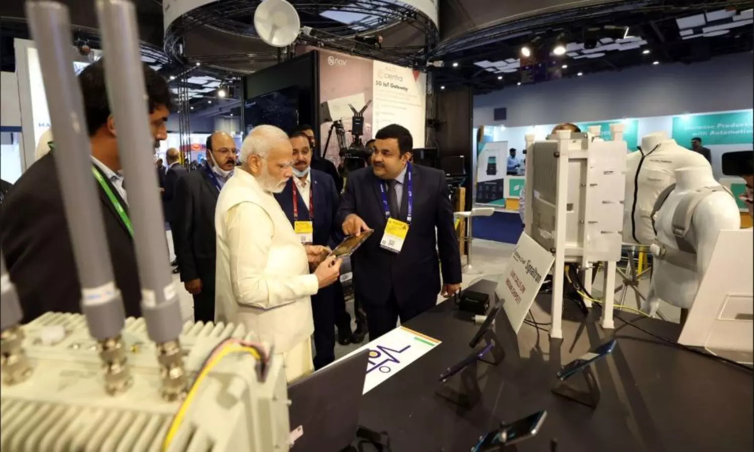 Indian Army inducts indigenous chip-based 4G mobile base station