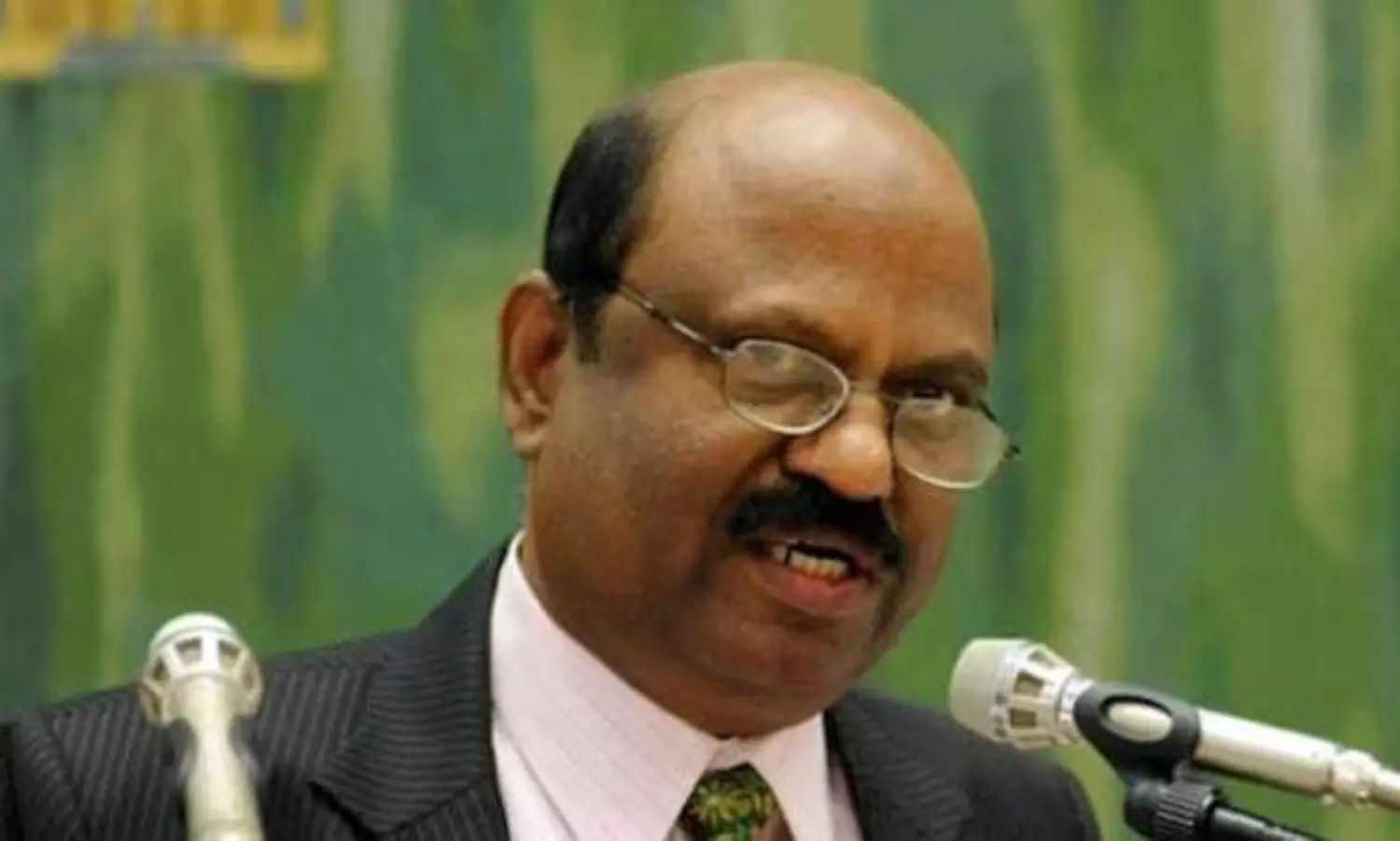 Raj Bhavan employee moves SC over sexual harassment charges against WB Governor