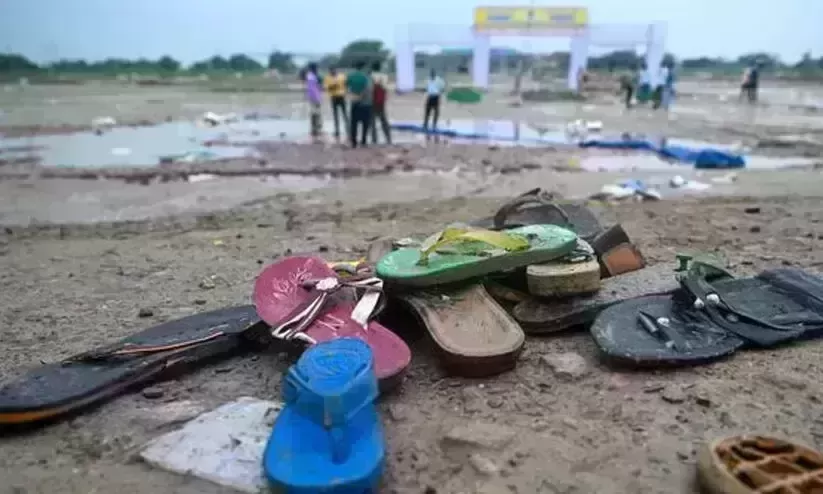 Hathras stampede: Police arrests 6 organisers