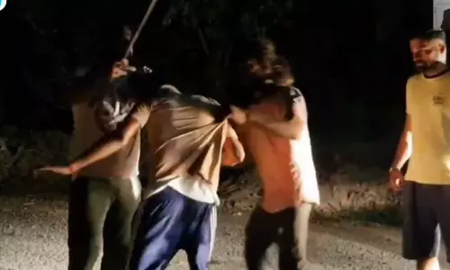 Cow vigilantes attack J&K bus driver over death of calf