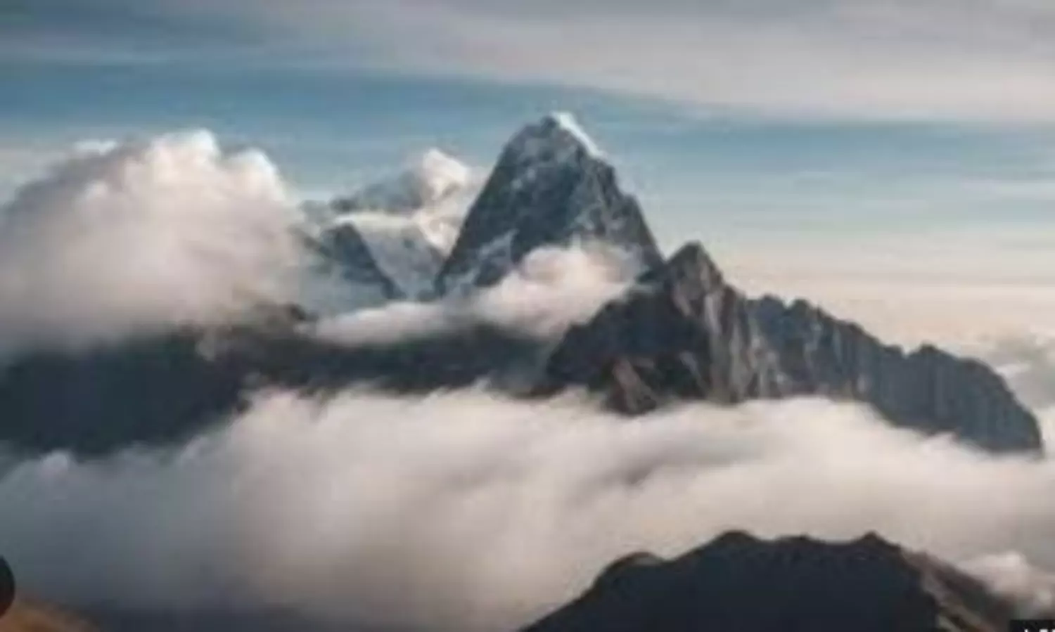 Mummified body of US mountaineer revealed 22 years after vanishing