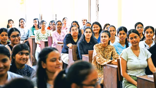DU to introduce Manusmriti in LLB syllabus, rising concerns