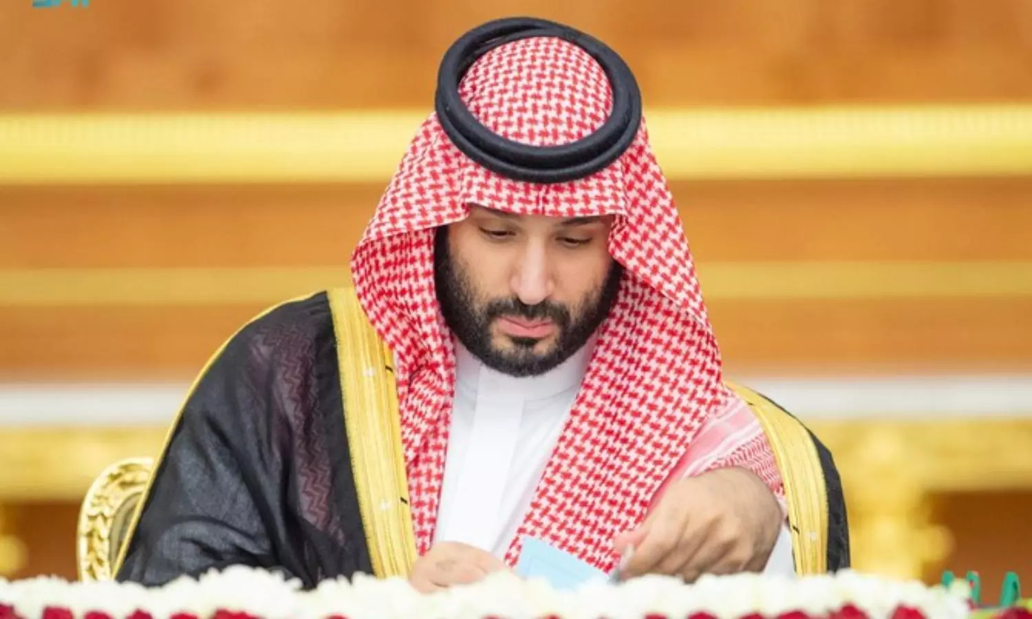 Saudi Cabinet urges immediate and permanent C]ceasefire in Gaza