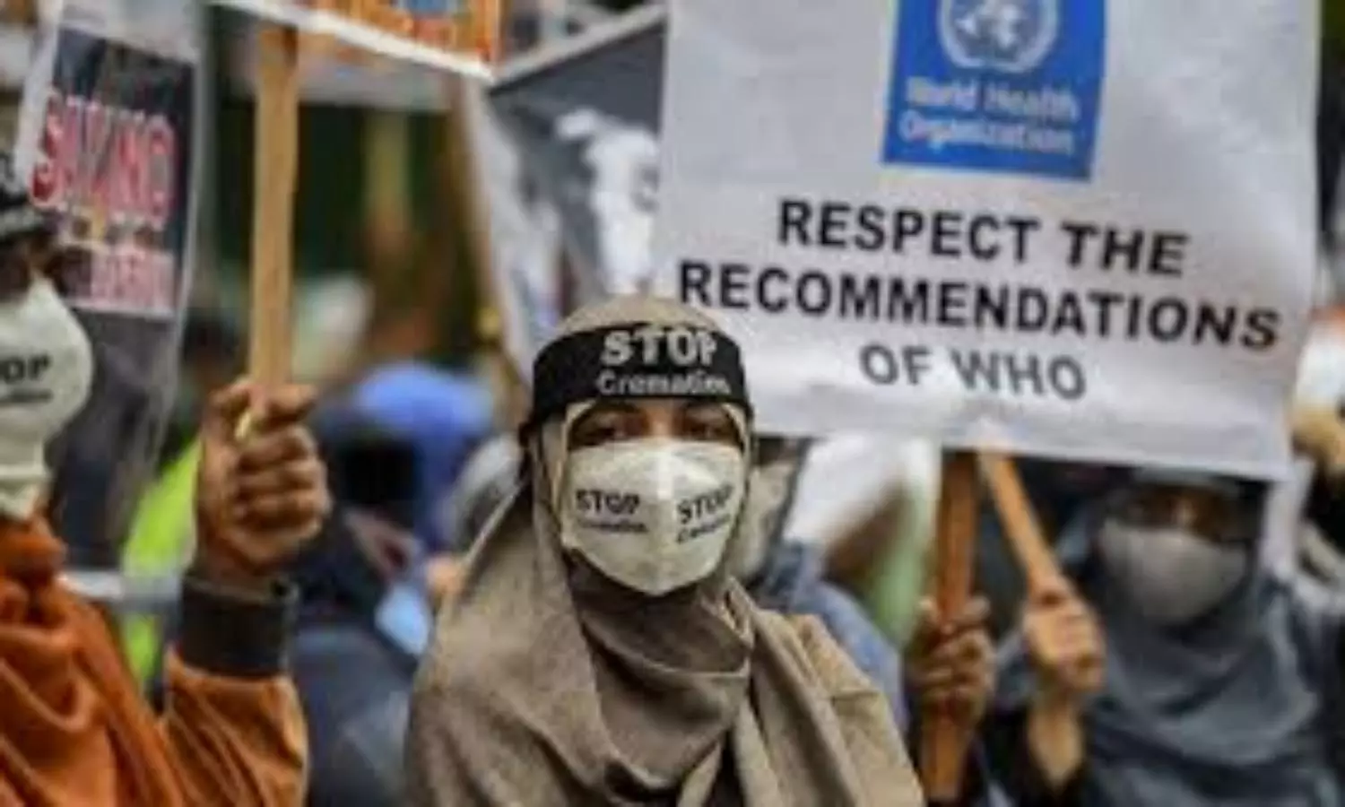 Sri Lanka apologizes for forced cremations of Covid victims