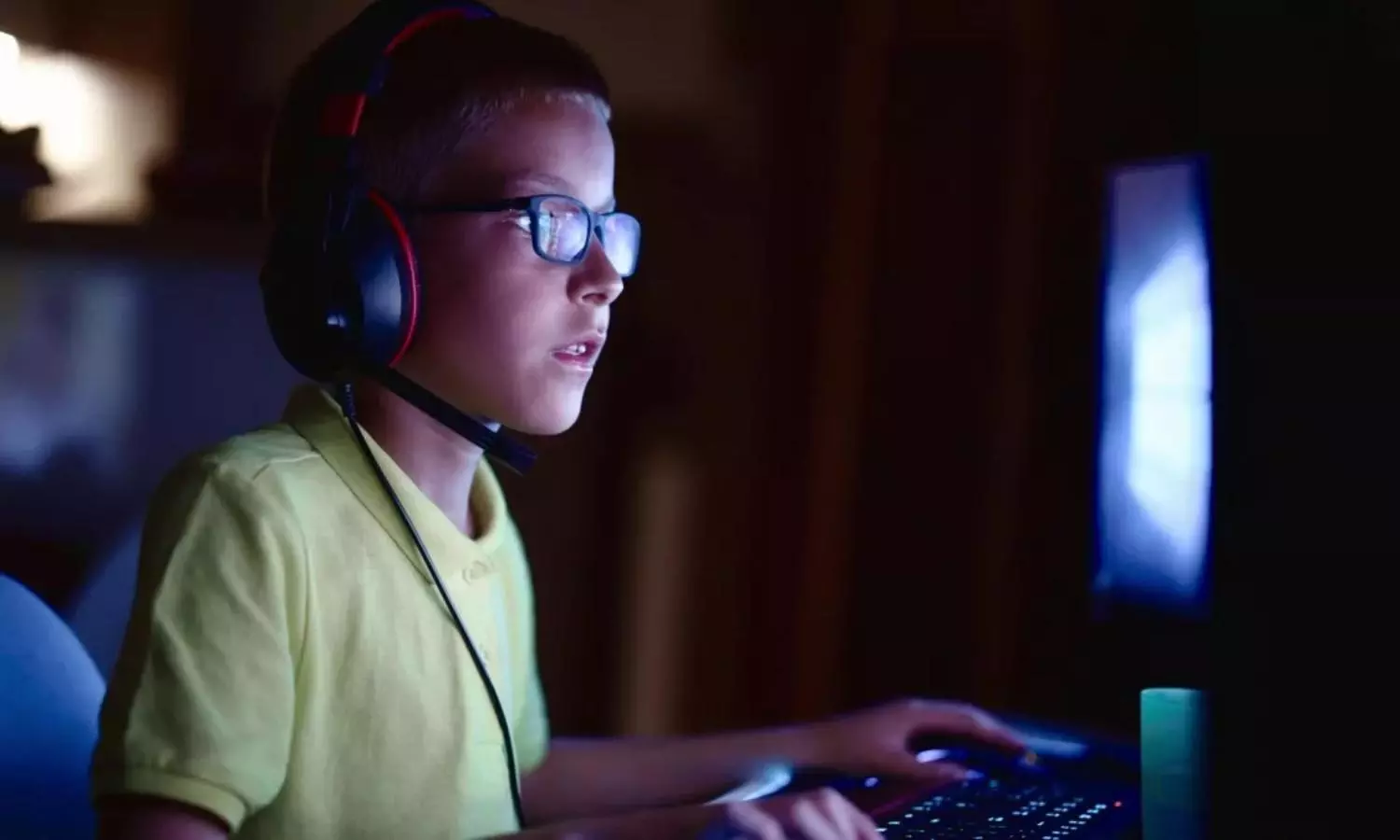 Abu Dhabi police urge parental vigilance against cybercrime during summer holidays