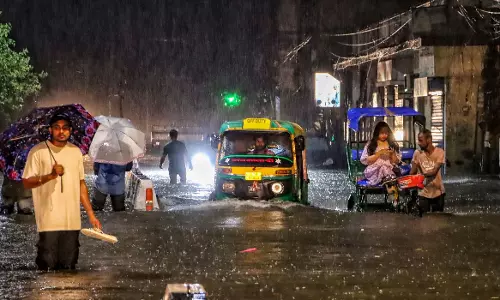 Heavy rain in Delhi: two die, several area waterlogged