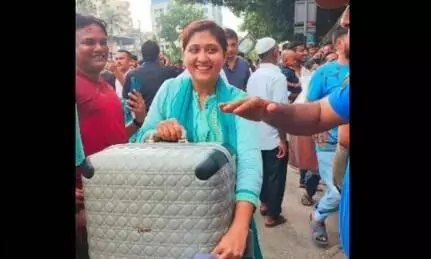 Amid chaos woman steals luxury suitcase from Sheikh Hasina’s residence