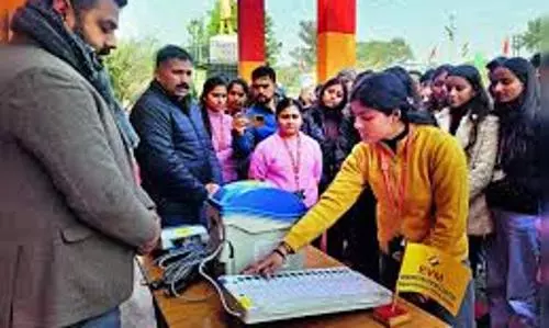 J&K political parties unanimously demand immediate assembly elections to EC