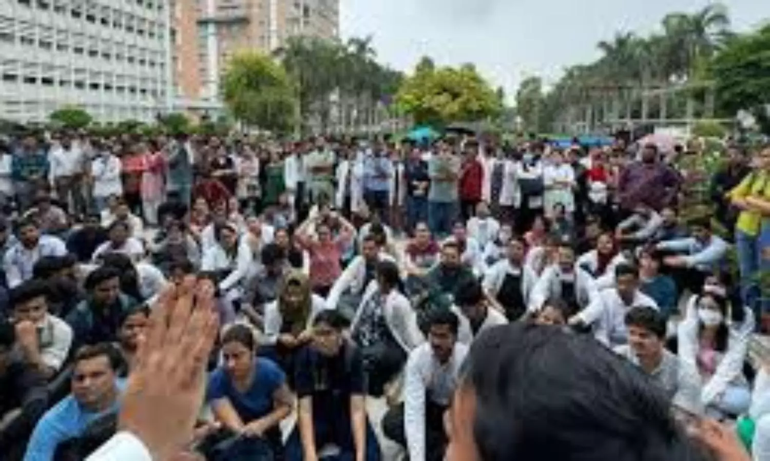 Trainee doctors rape murder: Kolkata medical college principal resigns