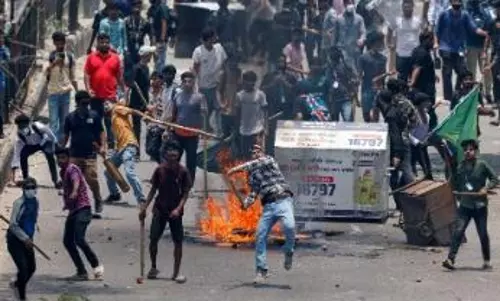 Fresh clashes erupt in Dhaka, several injured; political turmoil continues