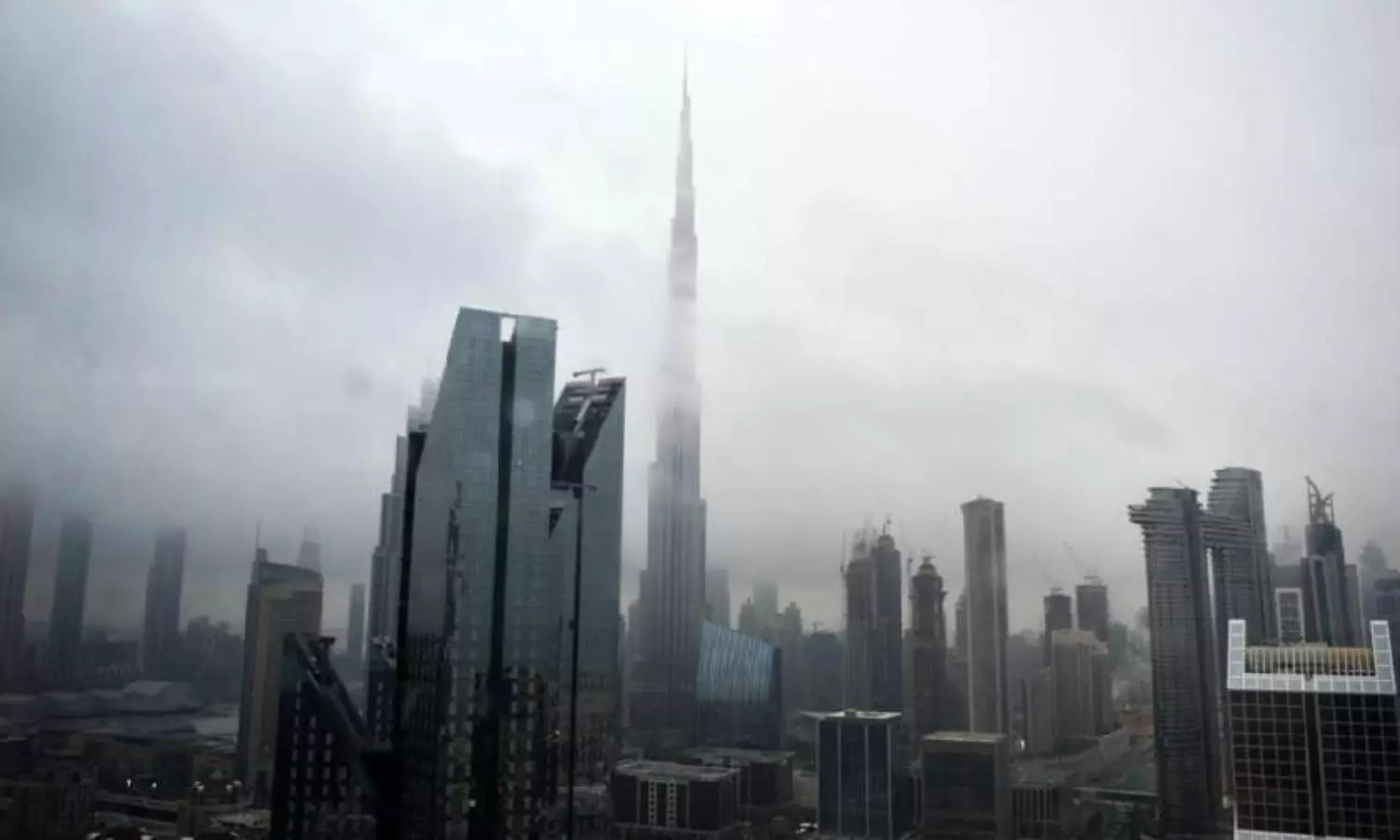 UAE tropical storm in Arabian Sea continues for next 48 hours, residents warned