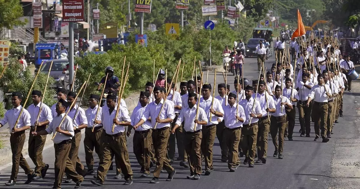 Ex-bureaucrats urge Centre to repeal order allowing govt workers to join RSS