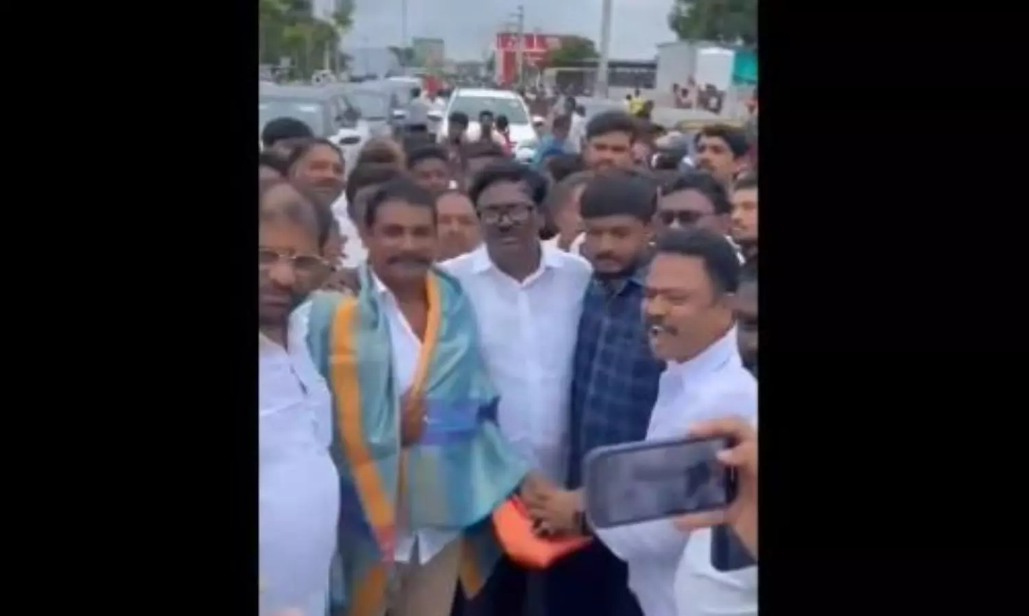Man drives bulldozer to flooded bridge saving 9 people in Telangana