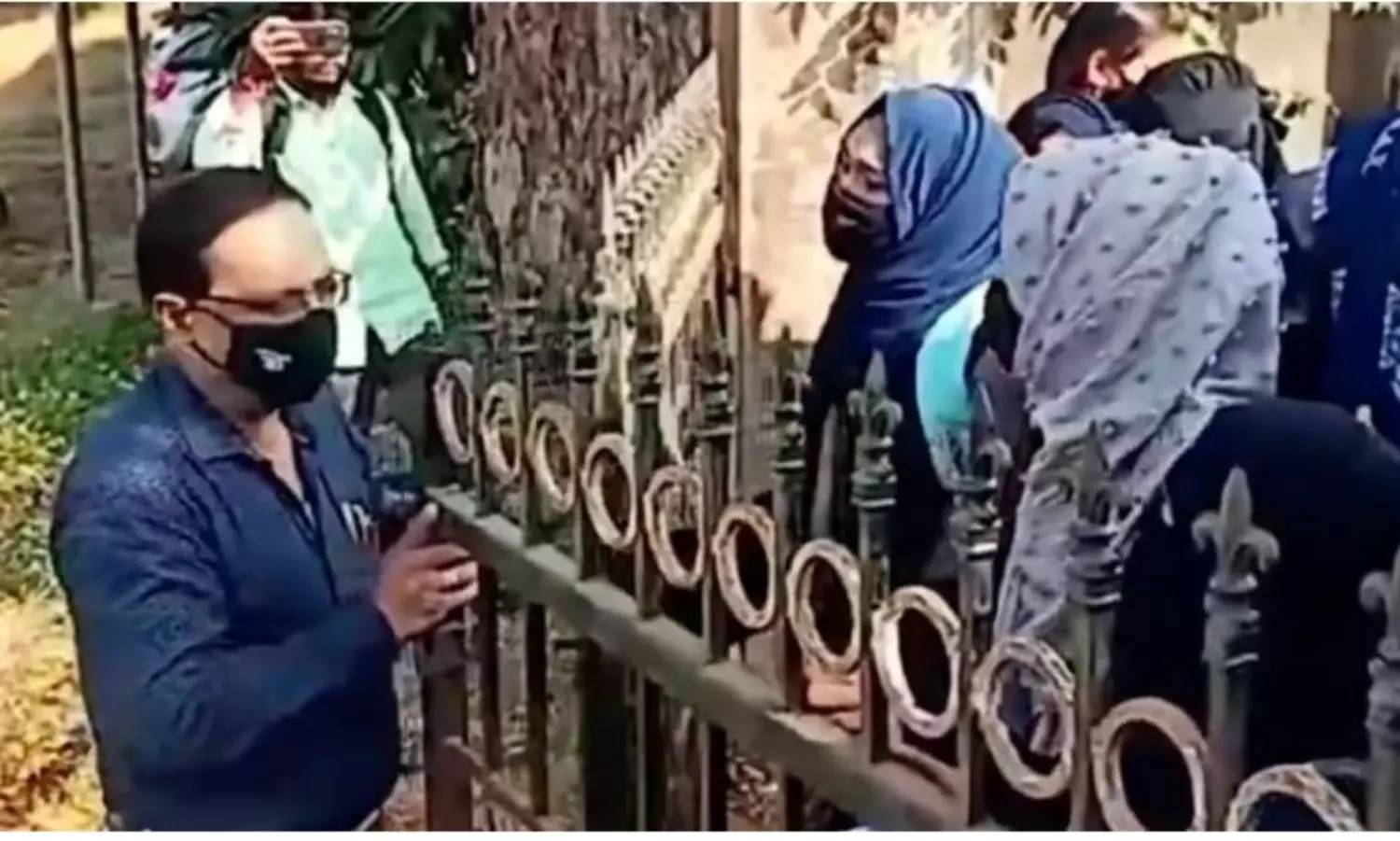 Principal who blocked hijab-wearing students loses Karnataka Govt award