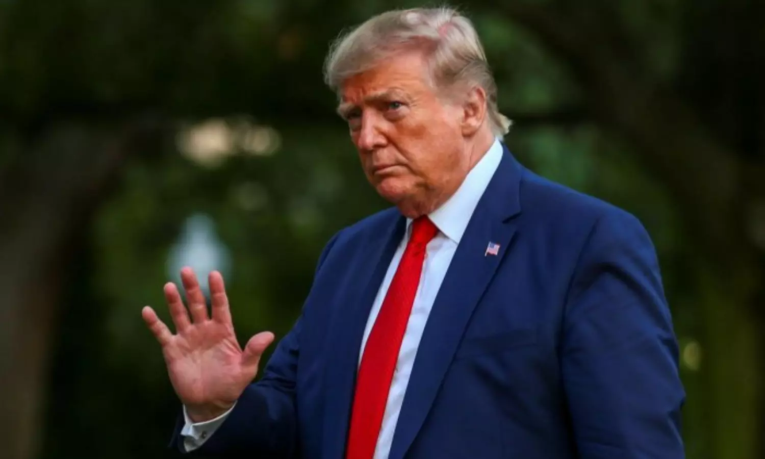 Trump warns of risk of World War III; but says he can prevent it if elected