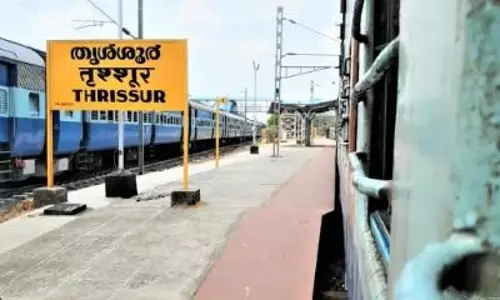 Body of a newborn found in a bag at Thrissur railway station