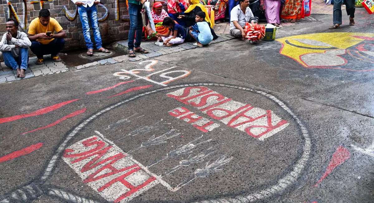 Kolkata: Junior doctors wont return to work unless demands met