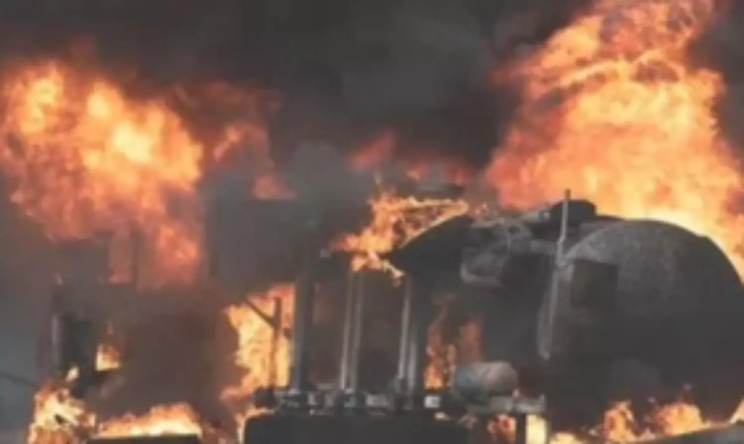 Fuel tanker explosion kills 16 in Haiti