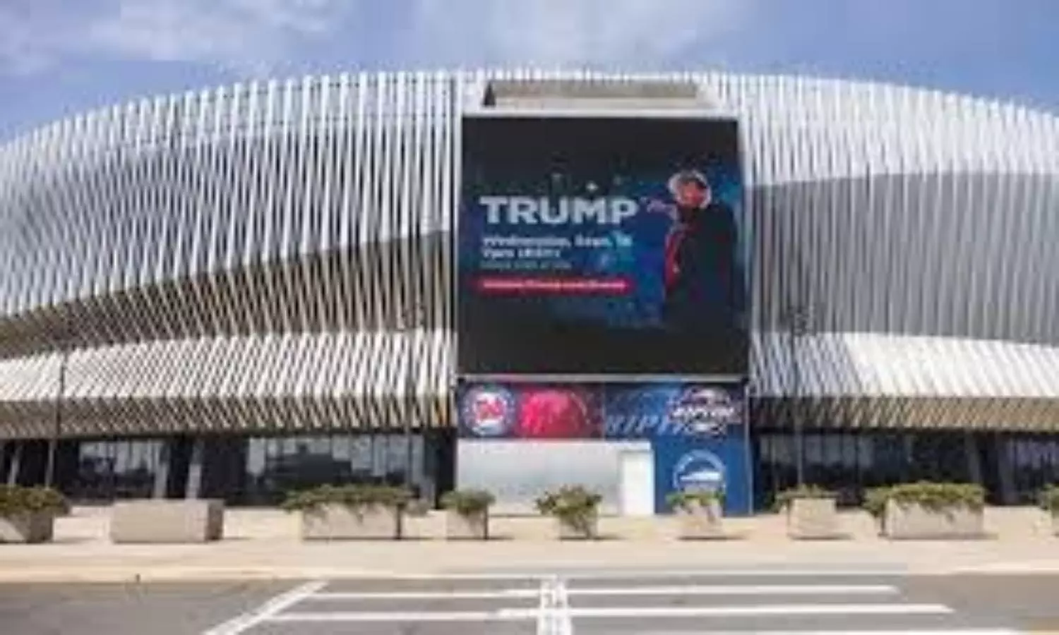 Reports of finding explosive device at Trump rally venue, ‘false’: Police Reports of finding explosive device at Trump rally venue, ‘false’: Police