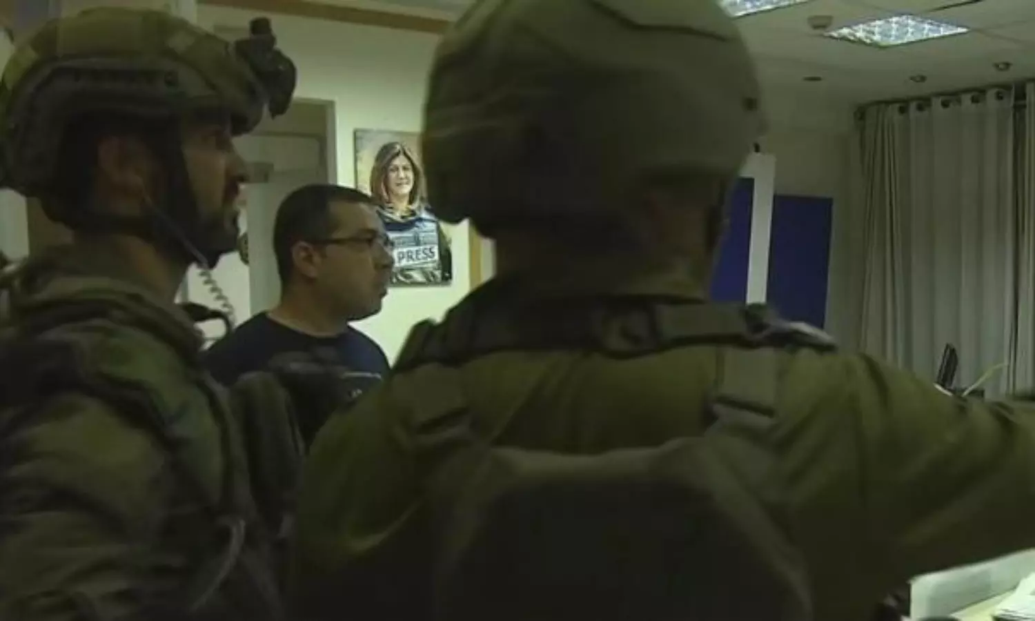 Israel forces raid Al Jazeeras West Bank office, orders to close it