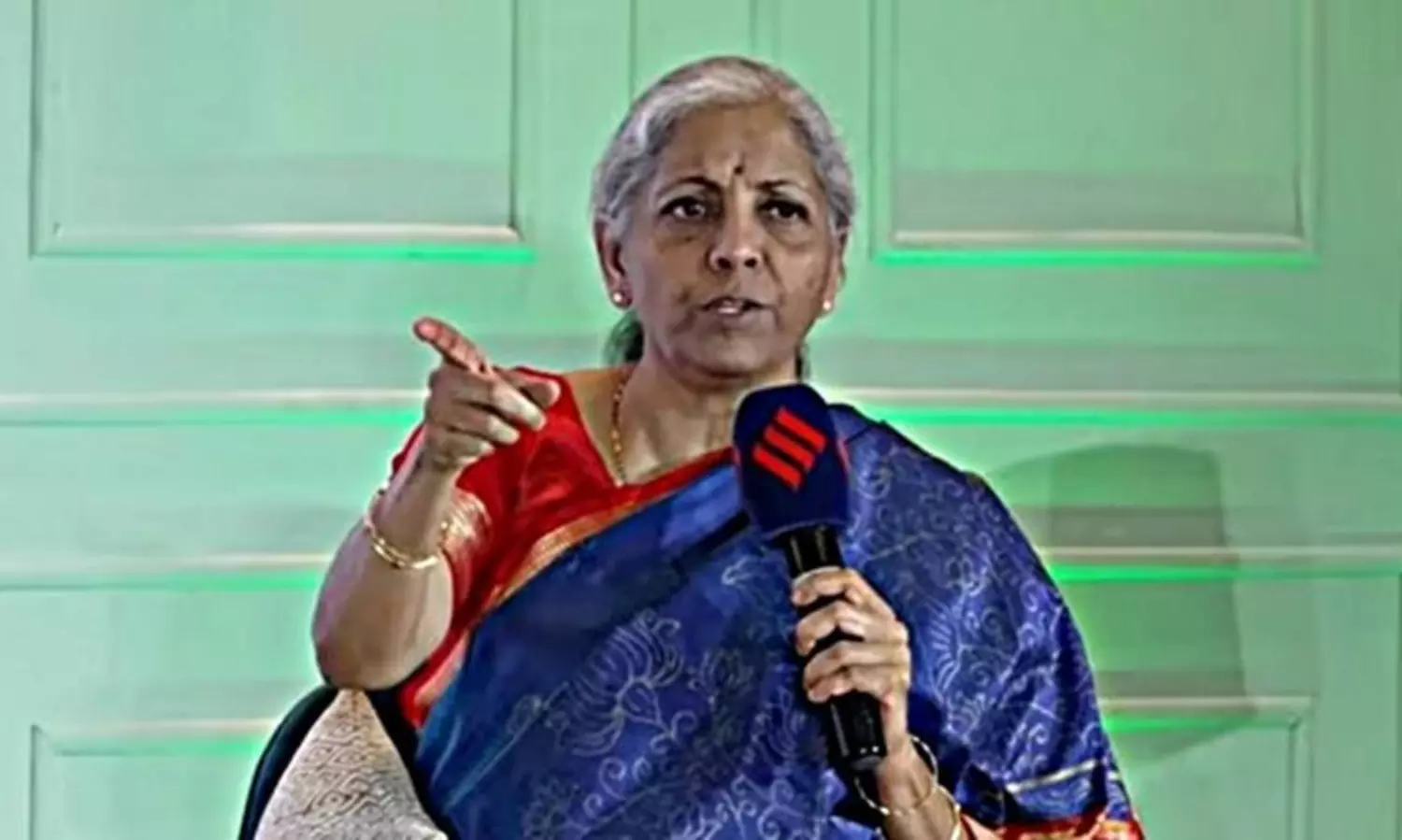 Karnataka HC stays extortion probe against Sitharaman, citing lack of locus standi