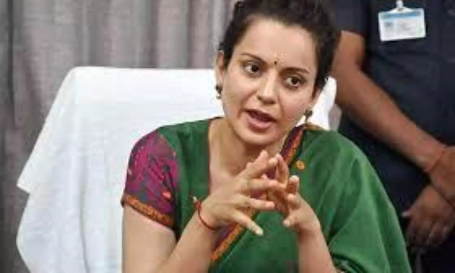 Kangana sparks controversy with downplay of Gandhi on Gandhi Jayanti