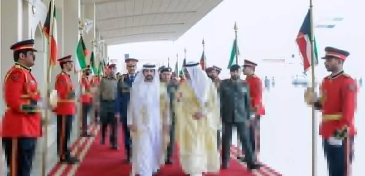 Dubai Crown Prince arrives in Kuwait, commencing official visit