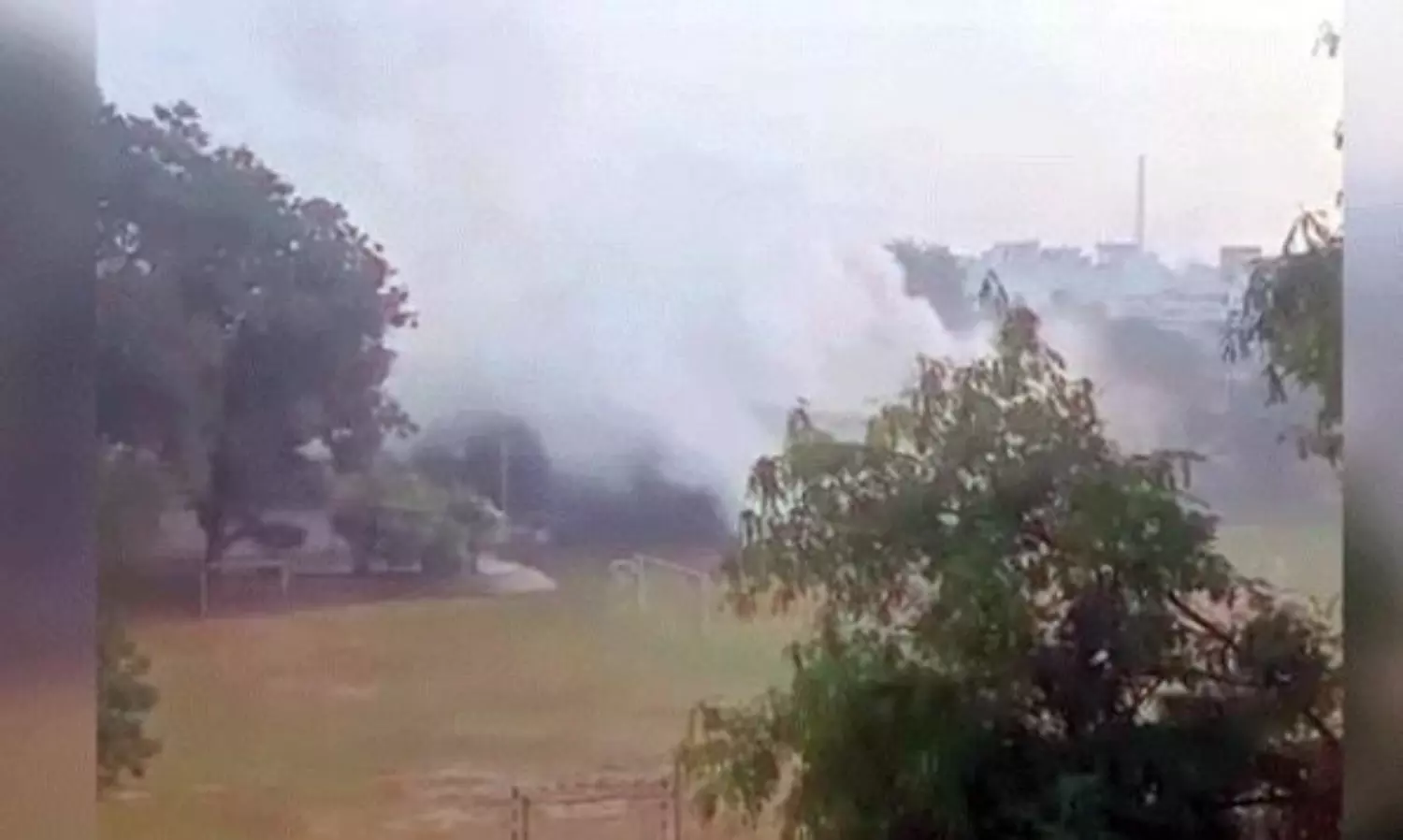 Delhi school blast: anti-terror agency at spot, white powder found