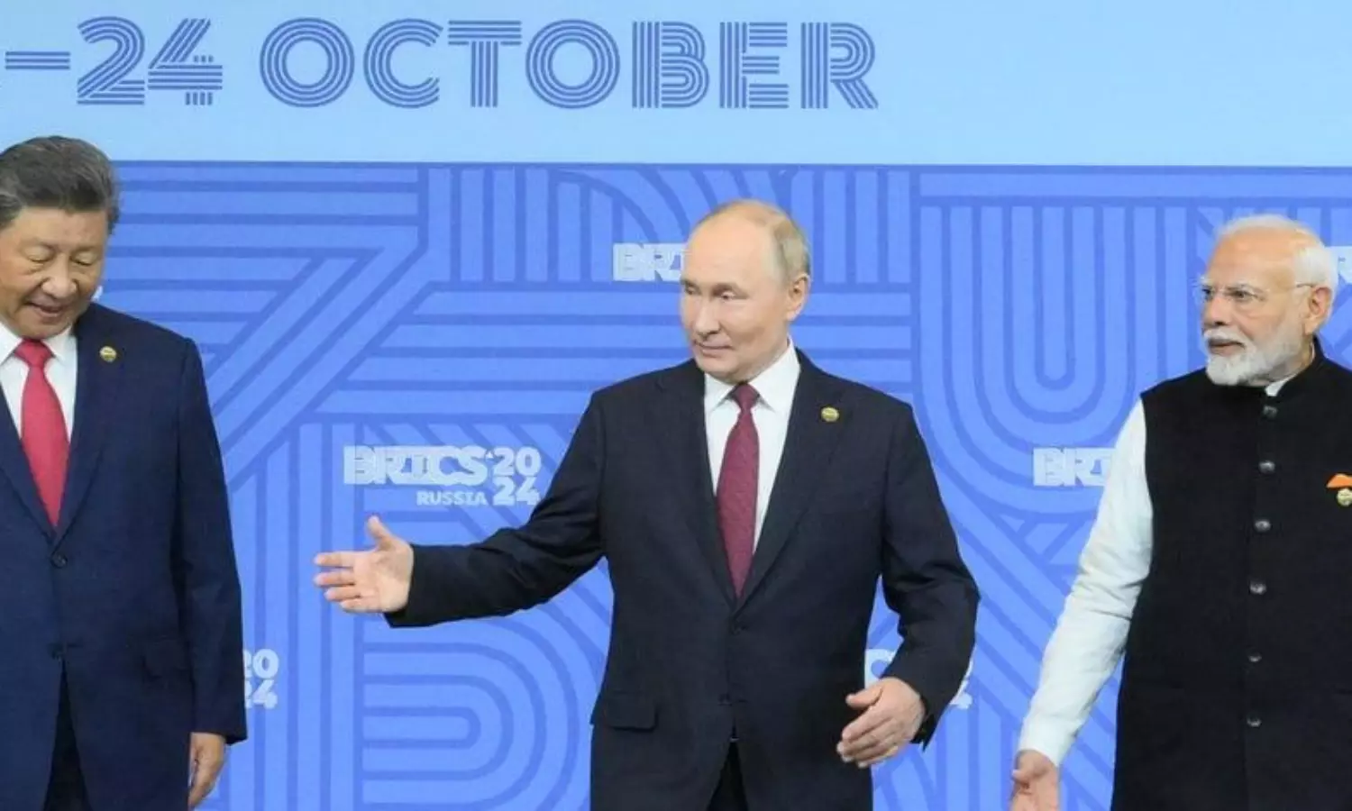 PM Modi, President Xi Jinping hold structured bilateral talks