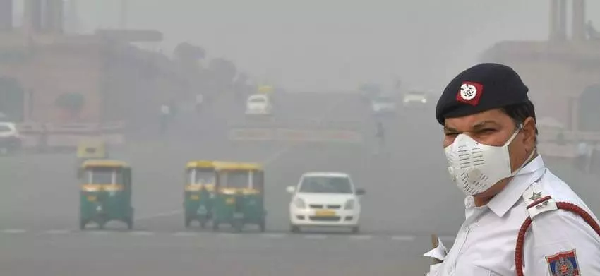 Amid Delhi pollution crisis, CPCB says artificial rain not feasible