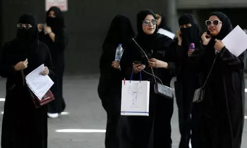 Better working conditions attract Indian Women to Saudi workforce: says official