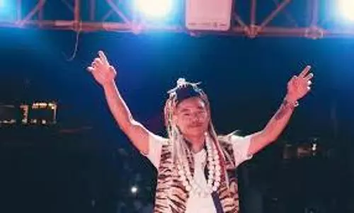 Kon Waii Son