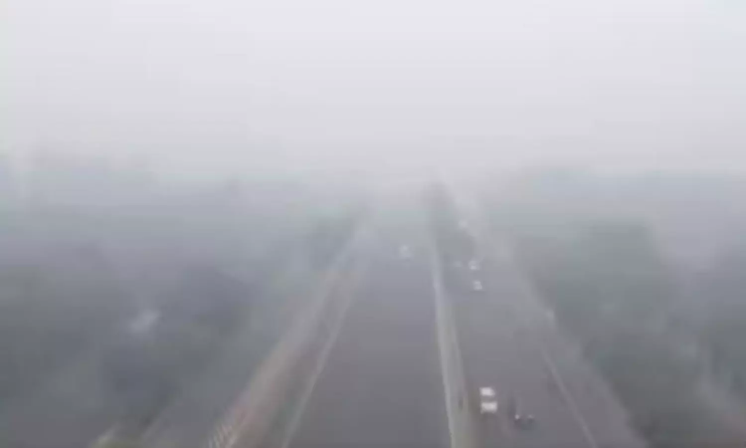 Delhi records season’s worst air quality, visibility falls to 150 metres