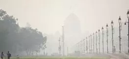 Amid pollution chokehold, Delhi govt seeks Centres nod for artificial rain