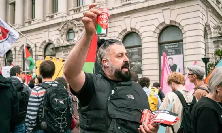 Palestinian activist launches ‘genocide-free’ cola against Israeli backers in UK