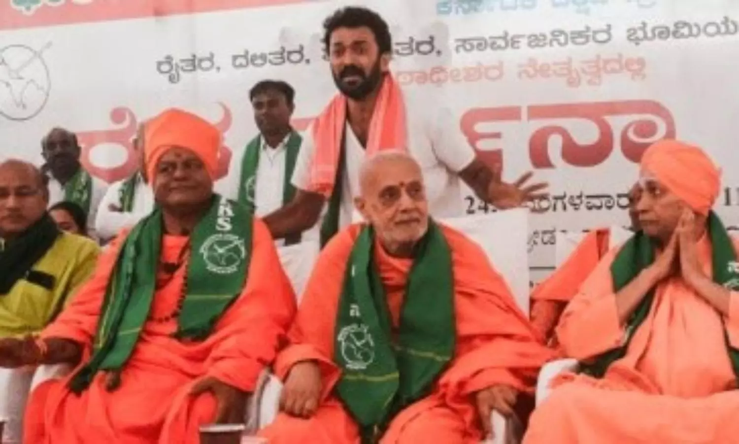 Karnataka seer remarks on voting power to Muslims: FIR registered