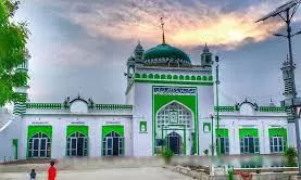 SC holds Sambhal Mosque survey order; asks UP govt to form peace committee