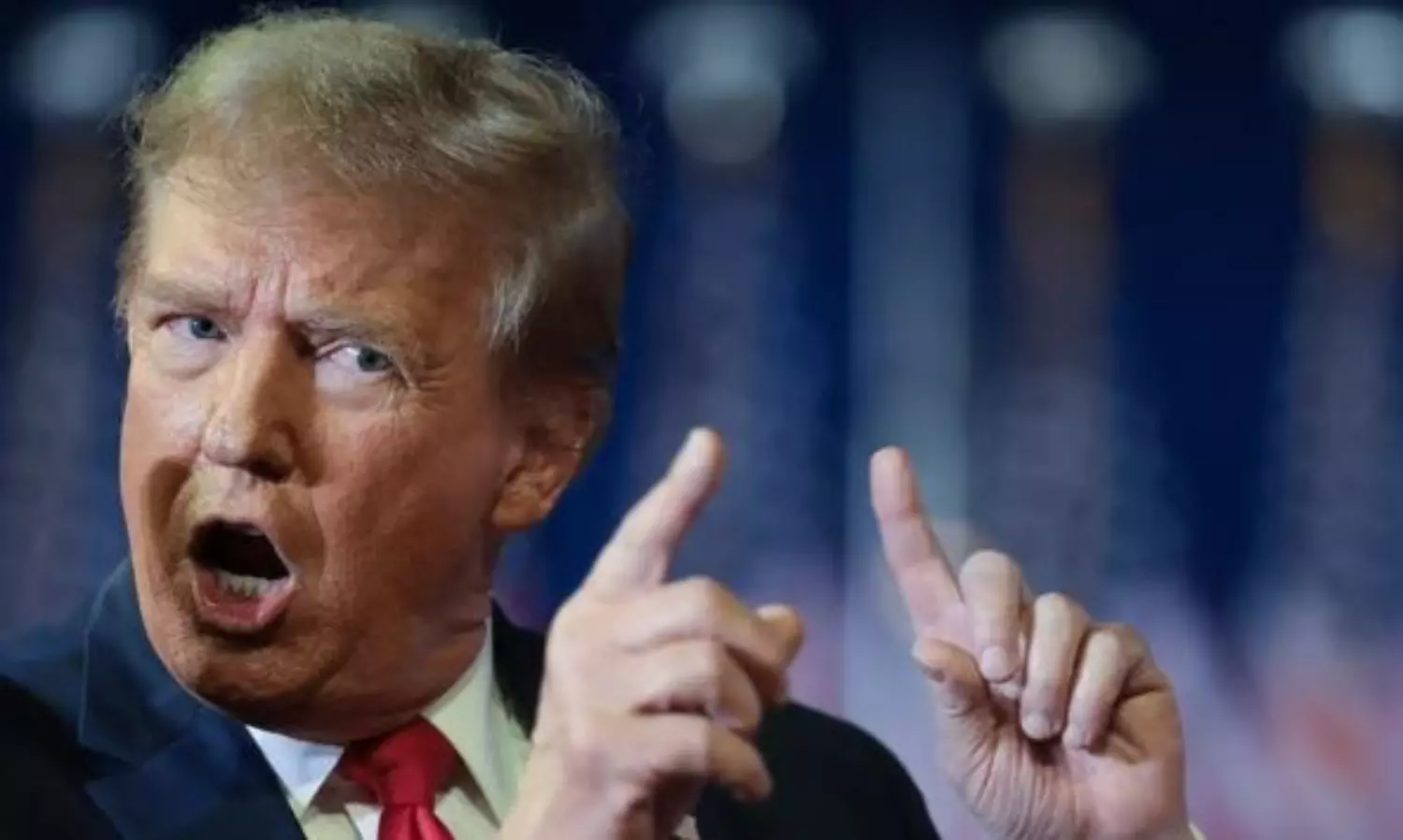 Trump threatens 100 % tariffs against BRICS countries if they reject dollar