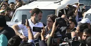 LoP Rahul, Priyanka stopped at Ghazipur border on way to violence-hit Sambhal