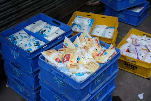 Bengaluru sees rising incidents of milk thefts!!
