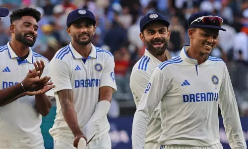 Fans heckle, body shame Indian team in Adelaide