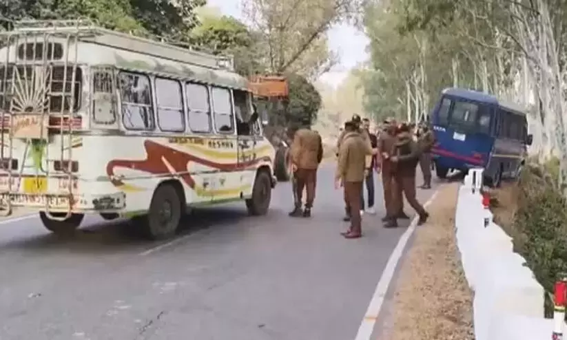 J&K: 2 police officers found dead in bullet-ridden vehicle