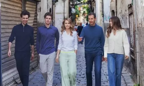 Bashar al-Assad and family arrive in Moscow, granted asylum by Russia