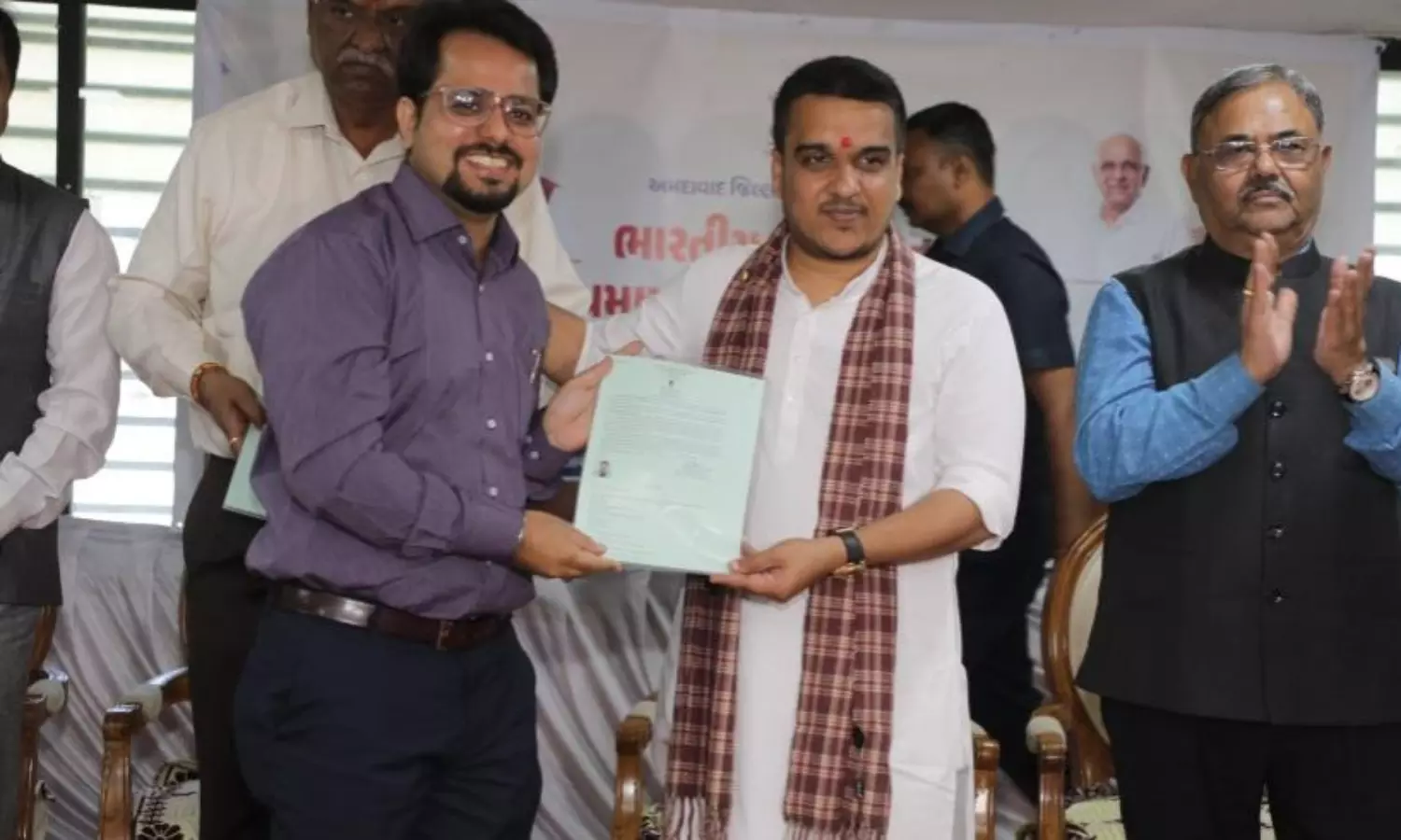 56 Pakistani nationals from minority communities get citizenship