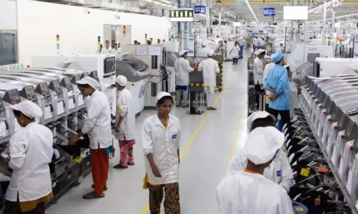 SIP additions fall, credit card delinquencies rise amid slowing growth: report