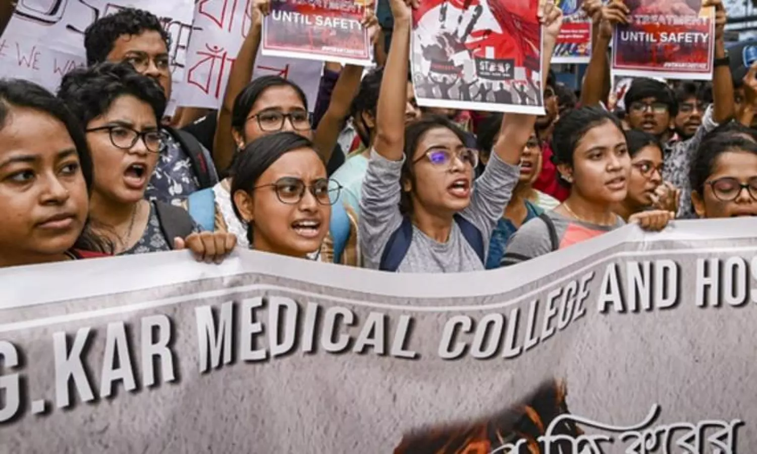 Junior docs in Kolkata call for protest after RG Kar ex-chief, cop given bail