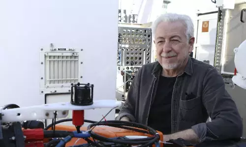 Syrian Professor Oussama Khatib honored with Great Arab Minds award